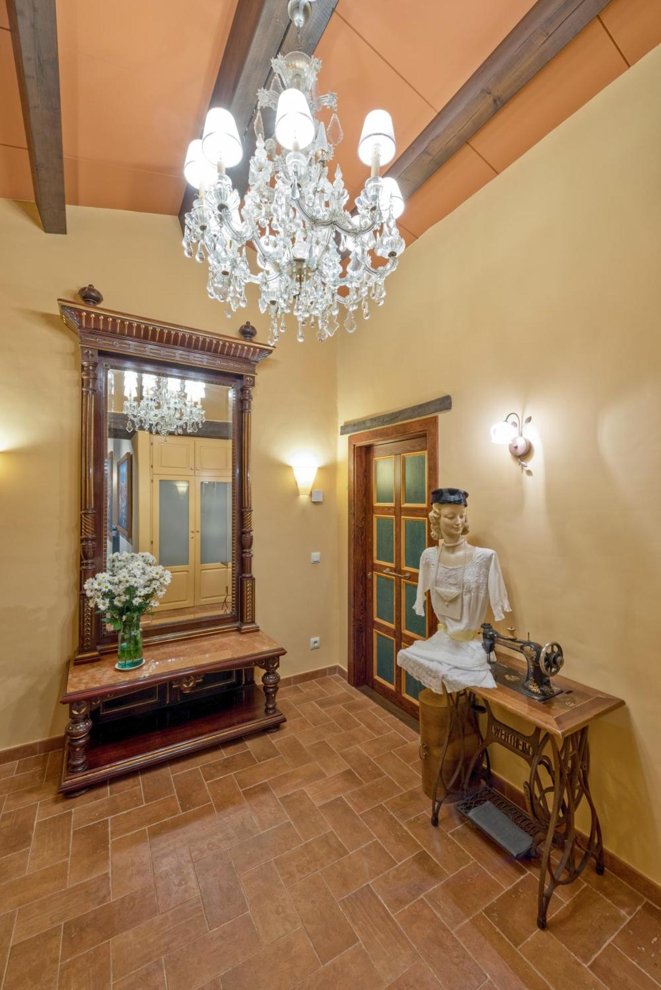 Hotel Cal Sastre Santa Pau Quarto foto