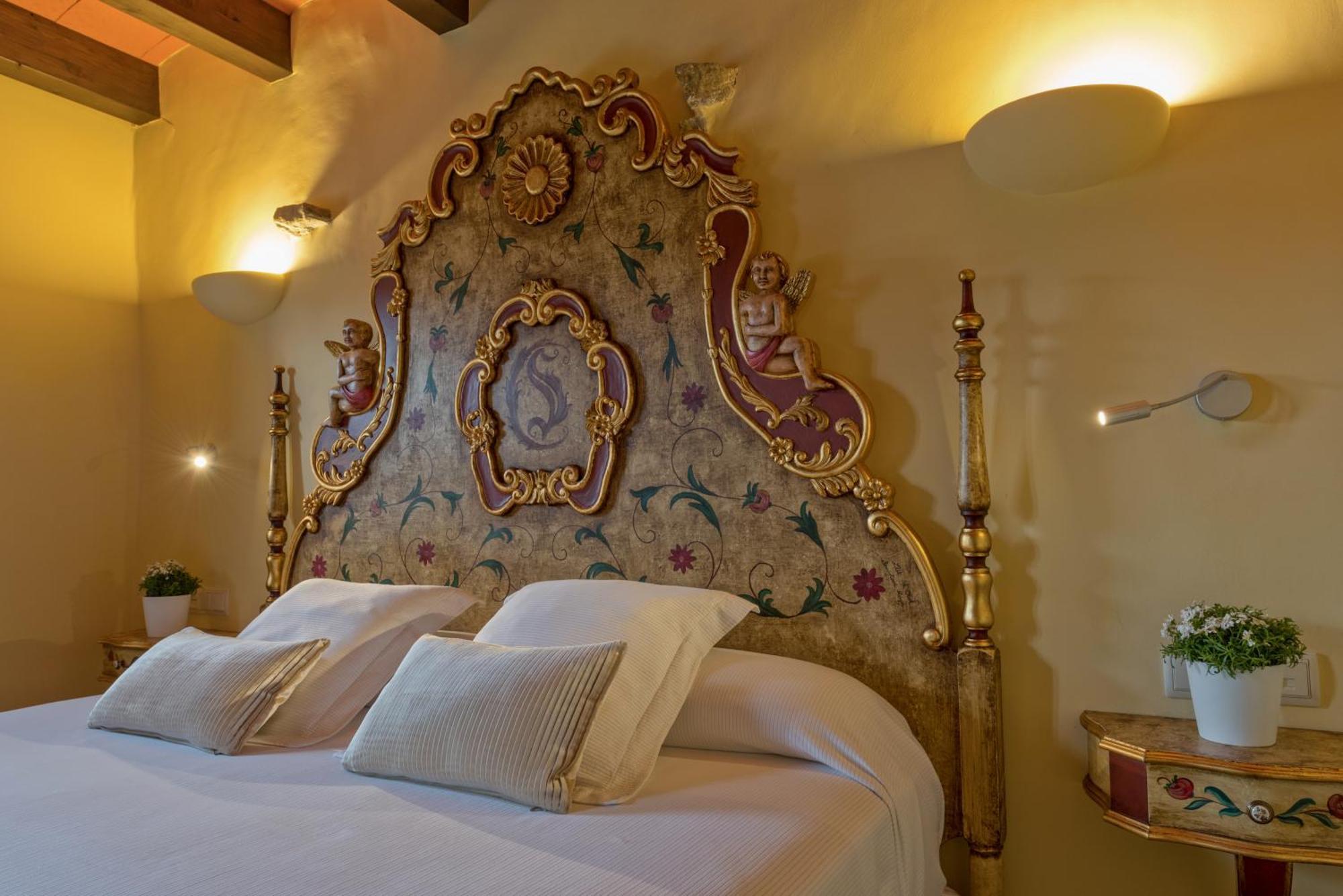 Hotel Cal Sastre Santa Pau Quarto foto
