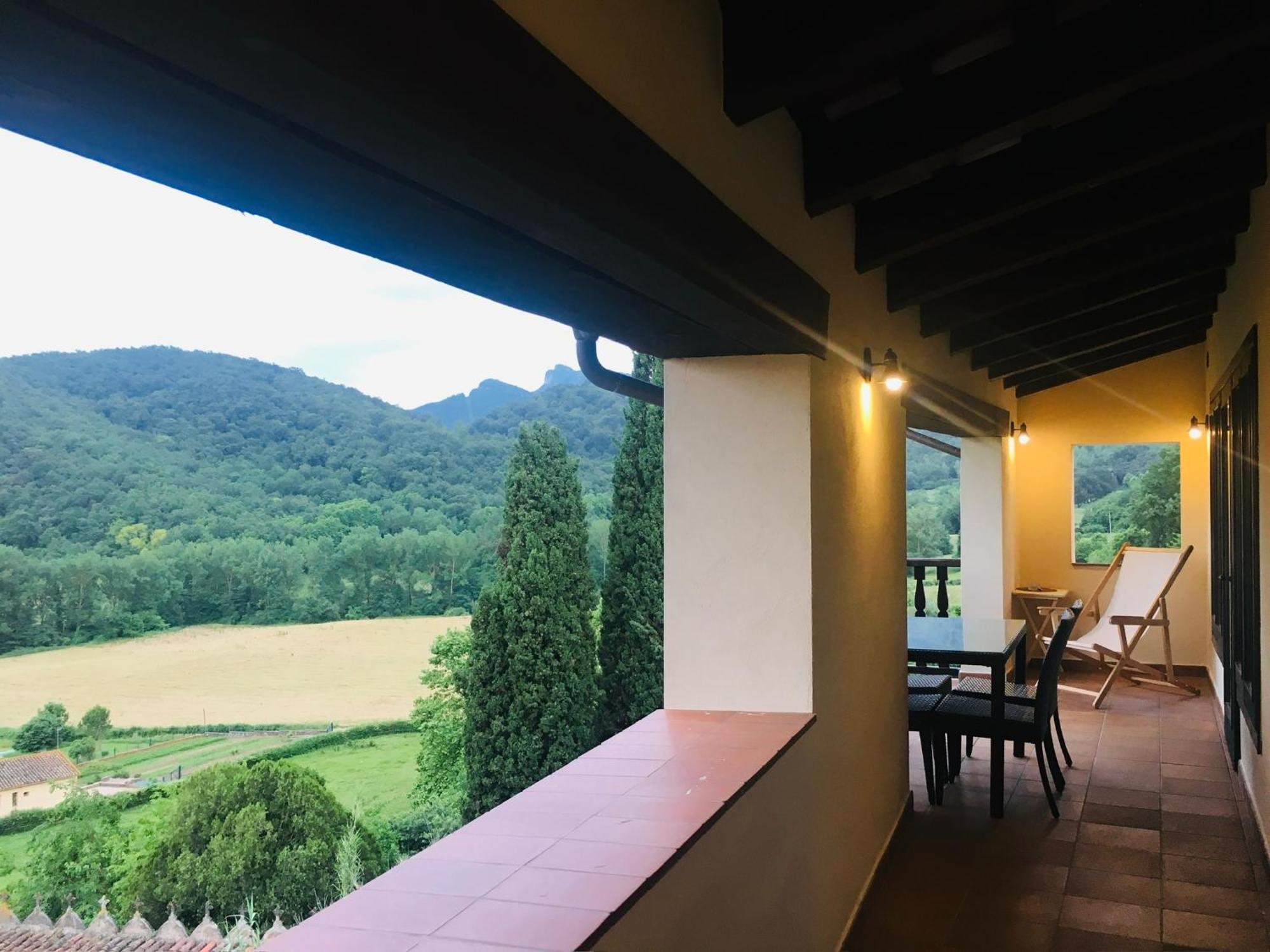Hotel Cal Sastre Santa Pau Exterior foto